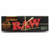 RAW Black Single Wide Rolling Papers